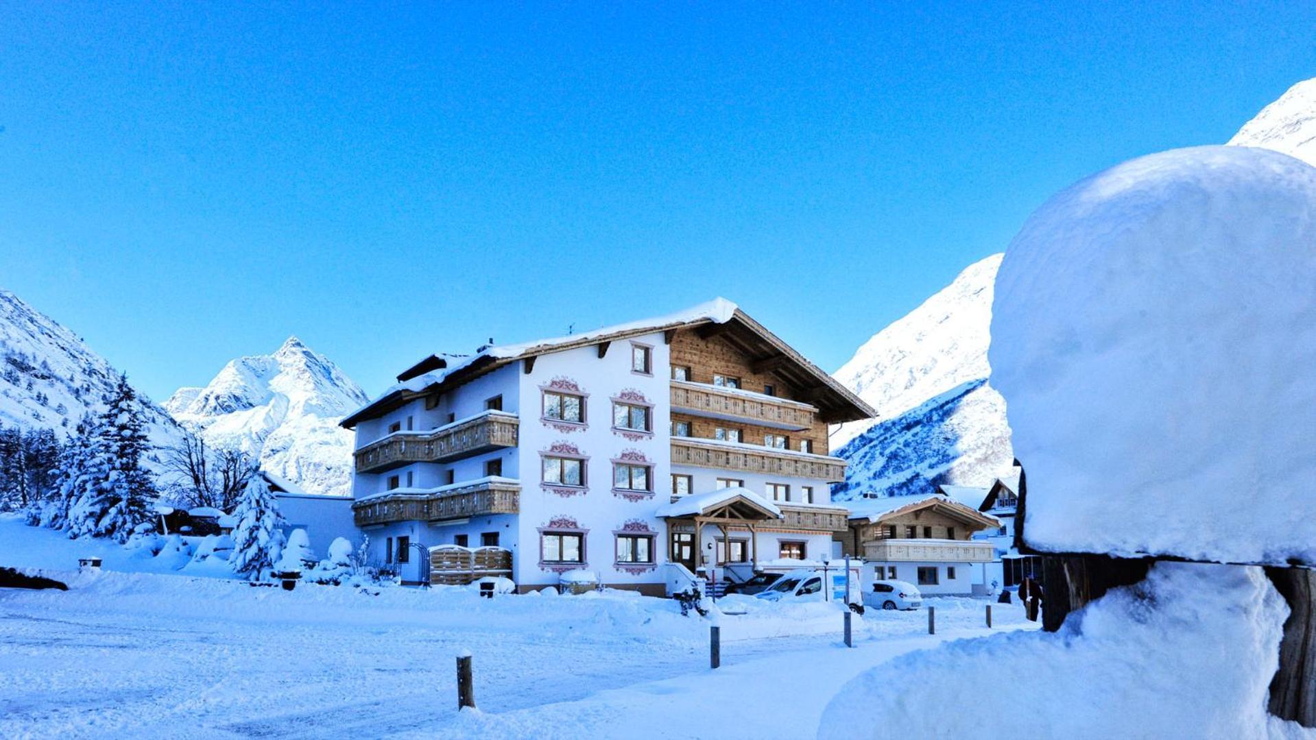 Hotel Galtuererhof Exterior photo